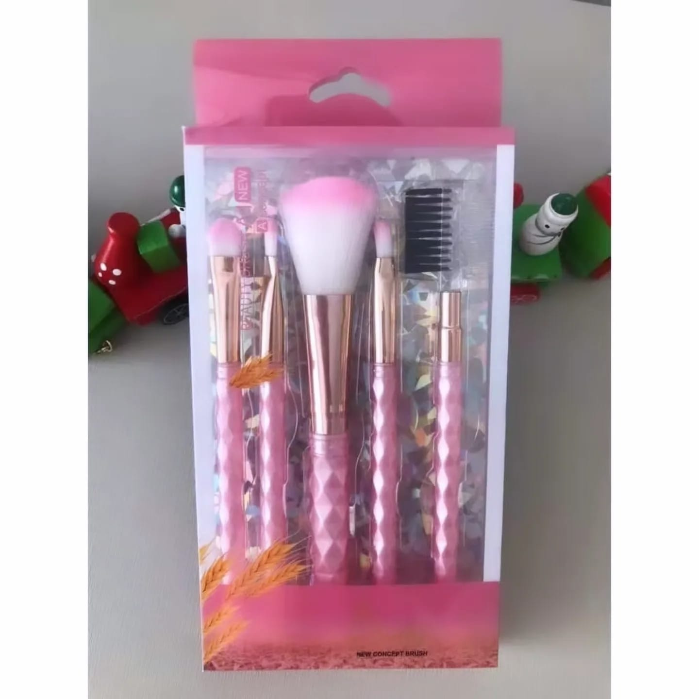 Kit com 5 Pinceis de Maquiagem Beauty Brush